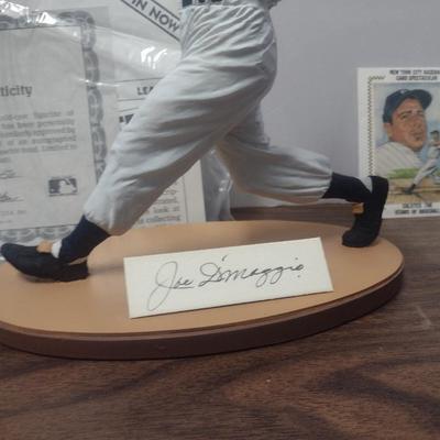 Gartlan Joe DiMaggio No. 1656 Baseball Figurine with Box and COA