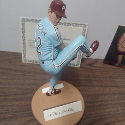 Gartlan Steve Carlton No. 2093 Baseball Figurine with Box and COA