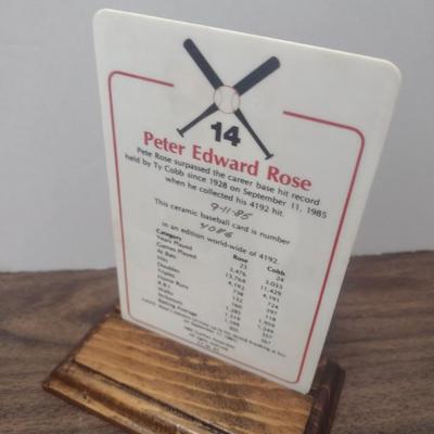 Gartlan Pete Rose Porcelain Baseball Card 1985 with Wood Base