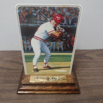 Gartlan Pete Rose Porcelain Baseball Card 1985 with Wood Base