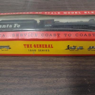 Vintage Tyco Santa Fe Steam Engine with Tender 'Mikado' in Original Box HO Scale