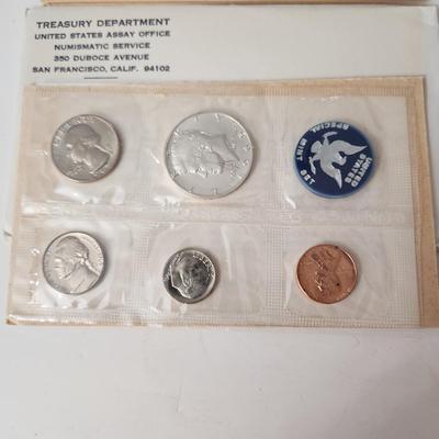 4 1965 US Treasury Department Coin Sets 40% Silver Kennedy .50