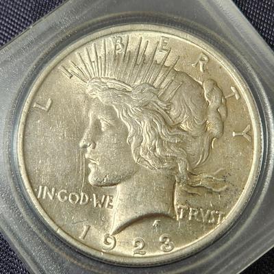 4 Silver Peace Dollars Coins 1922 1923 1924 1925