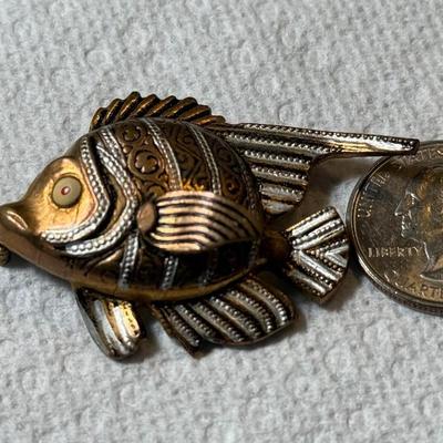 Vintage Damascene Gold-tone w/Black Accents Fish Pin/Brooch Made in Spain as Pictured.