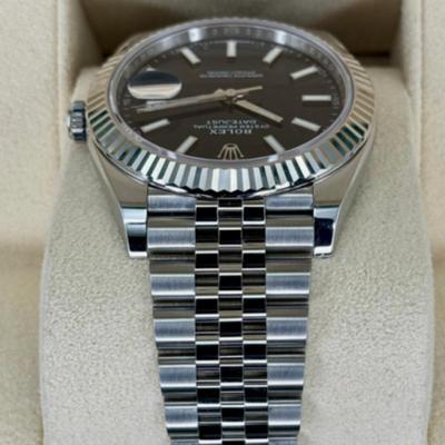 ROLEX Datejust 126334 Fluted Black Jubilee