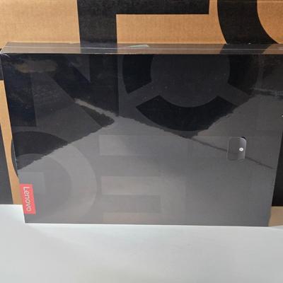 Sealed Lenovo Legion 7 16IRX9 -i9 14900HX 32GB/1TB RTX 4070 8GB 16" WQXGA