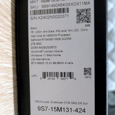 MSI Raider GE68 HX 14VIG 16inch Core i9 RTX 4090 6TB SSD Gaming Laptop