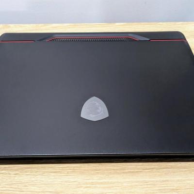 MSI Raider GE68 HX 14VIG 16inch Core i9 RTX 4090 6TB SSD Gaming Laptop
