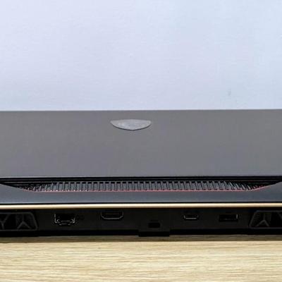 MSI Raider GE68 HX 14VIG 16inch Core i9 RTX 4090 6TB SSD Gaming Laptop