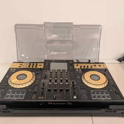 Pioneer DJ XDJ-XZ Digital DJ System