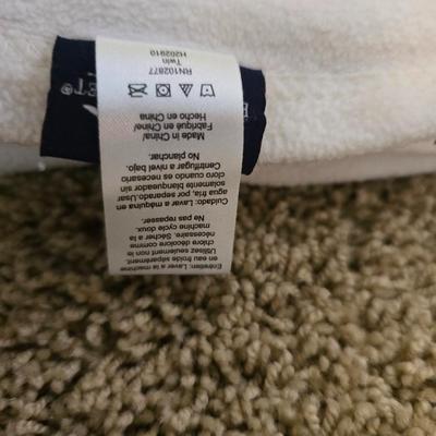 Twin Bedding Lot – Serta Mattress Pad, Sheets, Blanket & small pillow - Berkshire Comforter