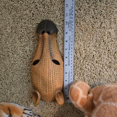 It's a Jungle out there! Safari Animal Plush Lot + Carved Mask