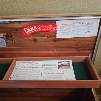 Vintage Lane Cedar Chest – Altavista, VA | Mid-Century Modern Style