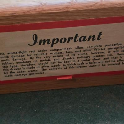 Vintage Lane Cedar Chest – Altavista, VA | Mid-Century Modern Style