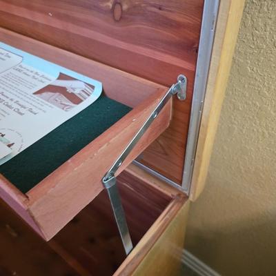 Vintage Lane Cedar Chest – Altavista, VA | Mid-Century Modern Style