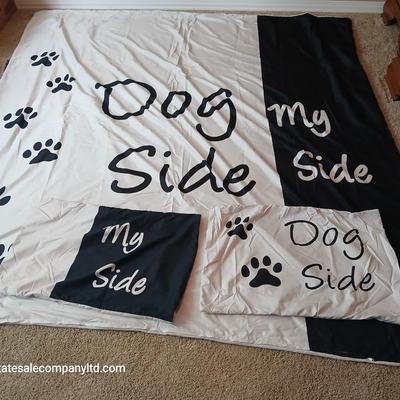“Dog Side / My Side” Queen-Size Novelty Encasement Sheet – Paw Print Design