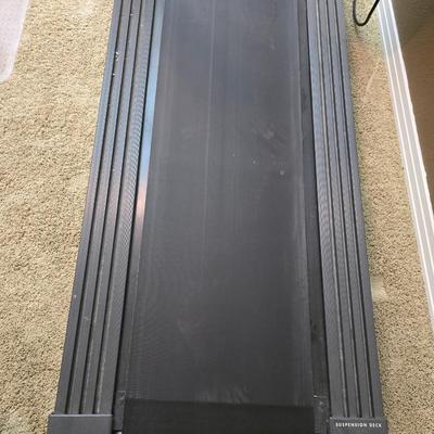 Weslo Cadence 935 Treadmill – Electric Folding Walk/Run Machine