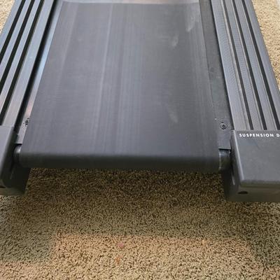 Weslo Cadence 935 Treadmill – Electric Folding Walk/Run Machine
