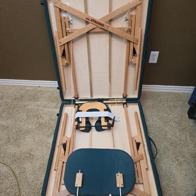 StrongLite Portable Massage Table – Folding with Face Cradle & Carry Bag