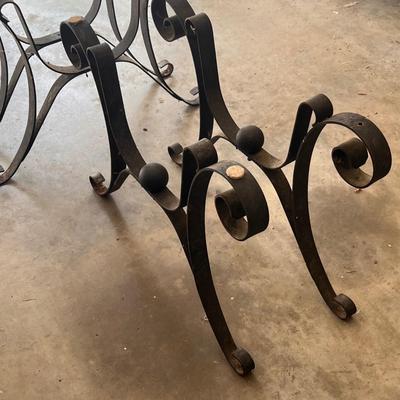 Ornate Iron Table Legs (G-RG)