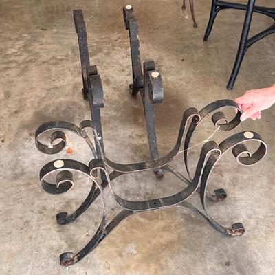 Ornate Iron Table Legs (G-RG)