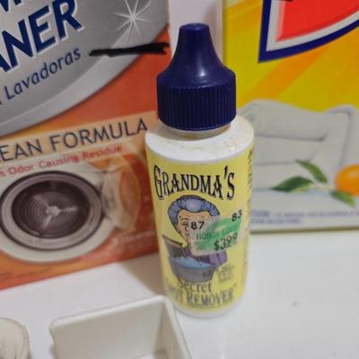 Laundry Supply Lot – Detergents, Lint Rollers & More