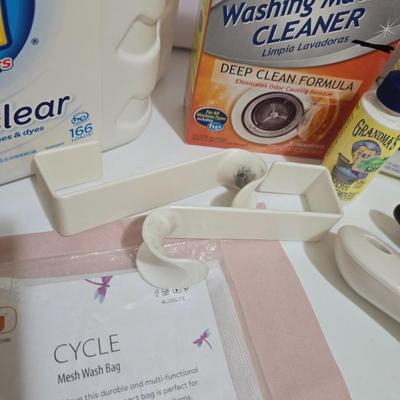 Laundry Supply Lot – Detergents, Lint Rollers & More
