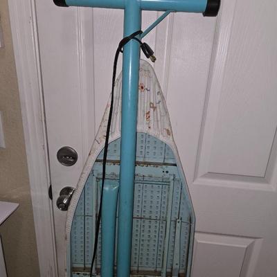 Rowenta Focus Steam Iron & Full-Size Ironing Board