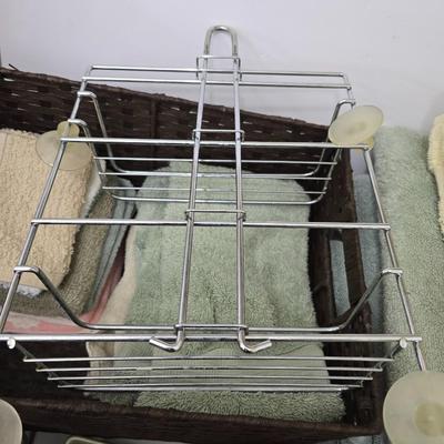 Complete Bathroom Essentials Lot – Vintage & Modern Mix