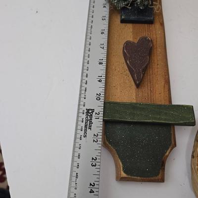 Primitive Country Decor Lot – Rustic Wood bird house themed Accents