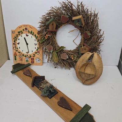 Primitive Country Decor Lot – Rustic Wood bird house themed Accents