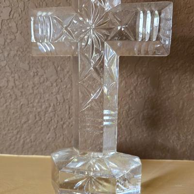 Decorative Faux Floral tulips in a basket & religious Cross Display Lot