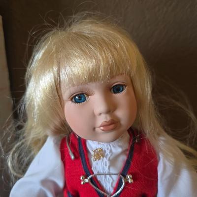 Set of 2 Scandinavian Dolls – 12" Dressed Doll with Stand + 6" Doll with Accessories