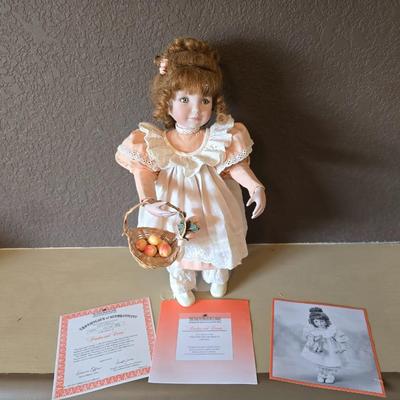 Ashton-Drake “Peaches and Cream” Porcelain Doll – Dianna Effner – COA Included