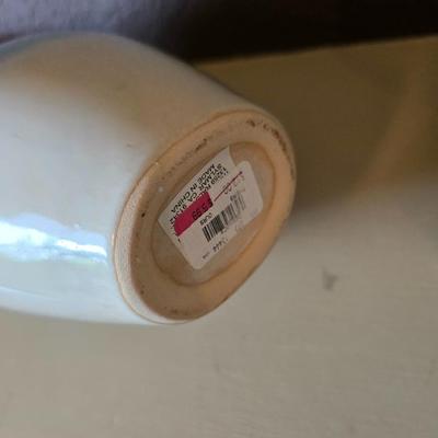 Ceramic Decor Lot – Mid-Century Cat, Baby Yoda Planter & Ombre Vase
