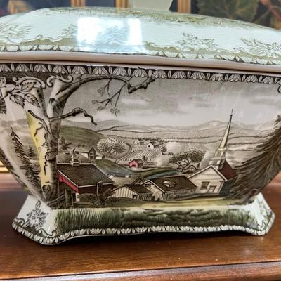 2 pc Johnson Brother’s Tureen “The Friendly Village” see description