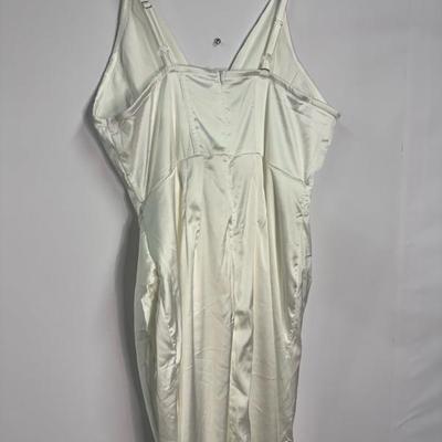 2XL White Dress