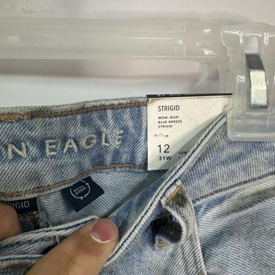 American Eagle Mom Jean 12 (31W) Long Strigid