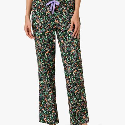 Women's XS - Amazon Essentials Women's Flannel Pajama Sleep Pant in Black Folkloric Woodland Fox Squirrel Print