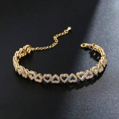 Glamorous Gold & Cubic Zirconia Heart Decor Bracelet For Women