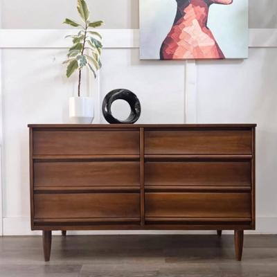 Vintage Mid Century 6-Drawer Walnut Dresser Credenza w/Rounded Sculptural Handles & Tapered Legs by Owosso
