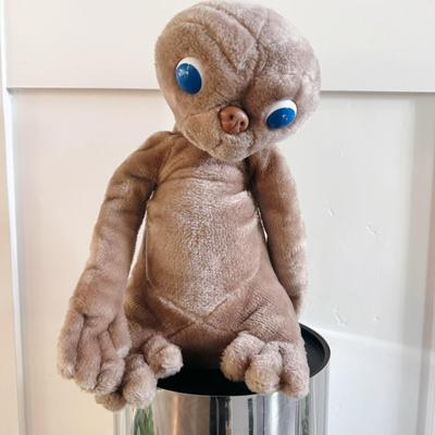 Kamar E.T. Plush ET The Extraterrestrial Vintage Large 15” Stuffed Alien Plush