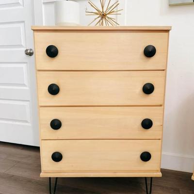 Vintage Mid Century 1950’s 4-Drawer High Boy Dresser & 3-Drawer Nightstand w/Black Round Conical Hardware & Hairpin Legs
