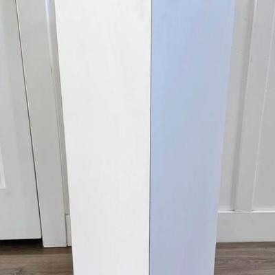 SARATOGA SPRINGS PICK UP - Vintage Postmodern White Laminate Square Display Pedestal Plant Stand