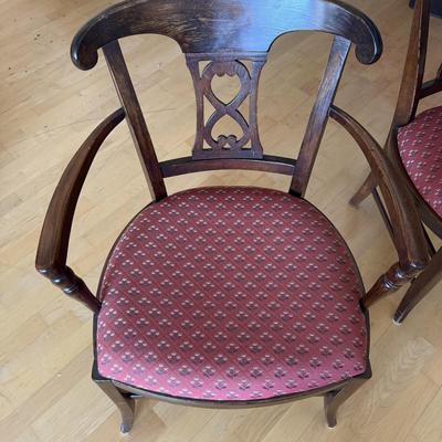 Antique-Style Dining Chairs (D-BM)