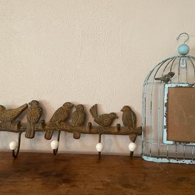 Metal bird hooks with bird cage picture frame