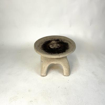 Sale Photo Thumbnail #177: Measurements:
16" Height, 22" Diameter bird bath top