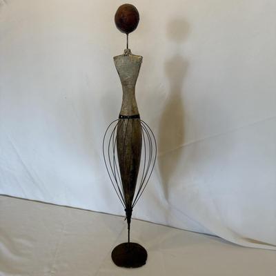 Abstract Female Figure Statue (D-BM)
