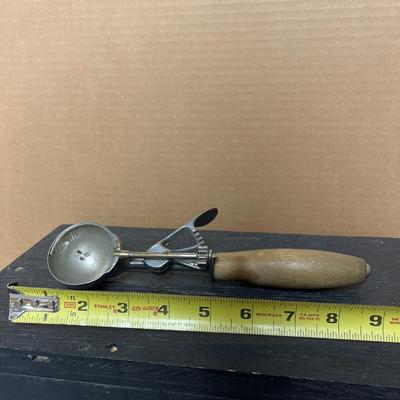 Sale Photo Thumbnail #208: Set of 8 1940’s soda fountain sundaes and antique wood handled ice cream scoop