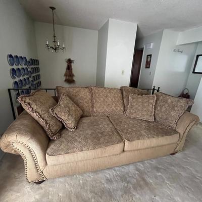 Classic Sofa